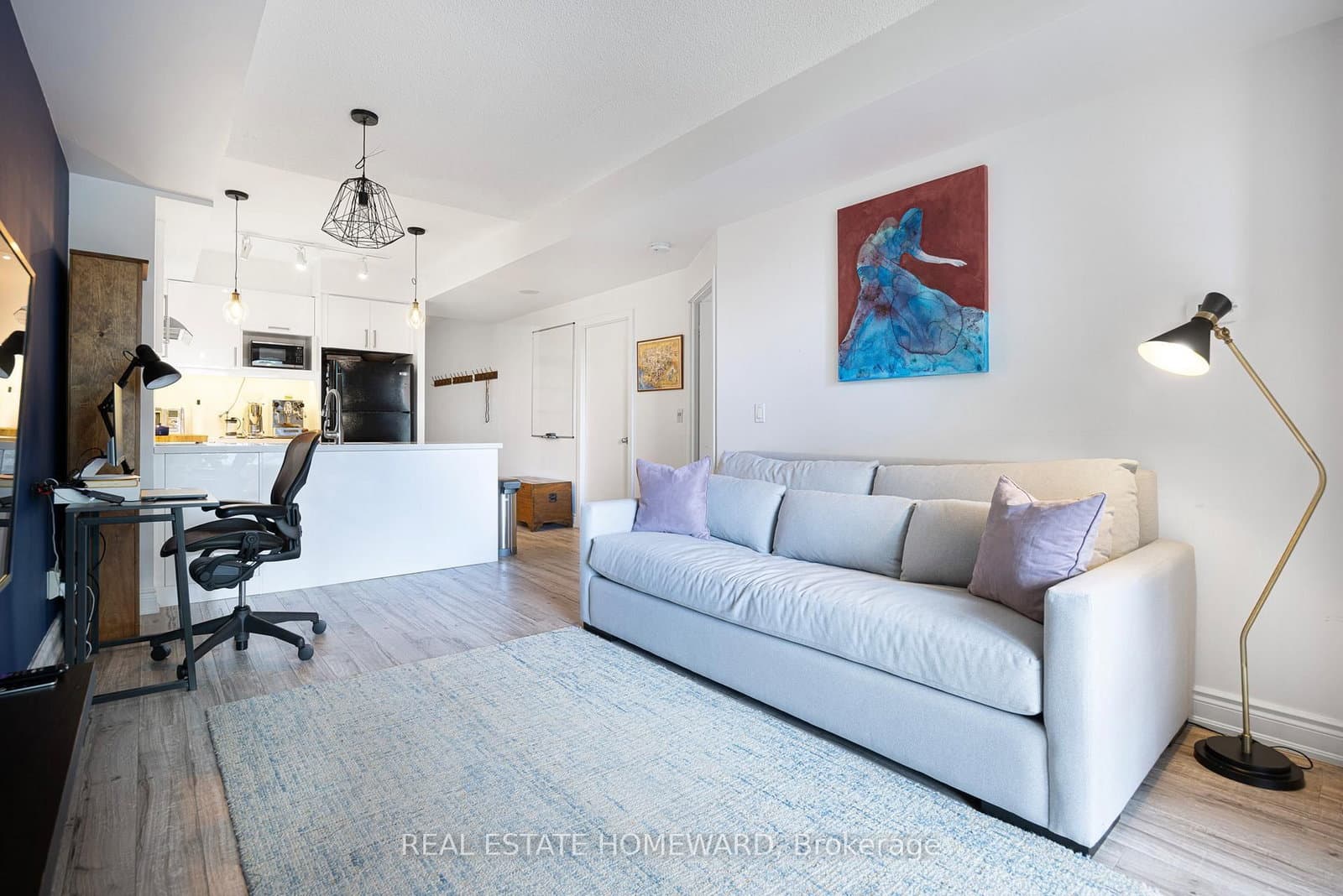 168 King Street E, Unit 913 thumbnail 8