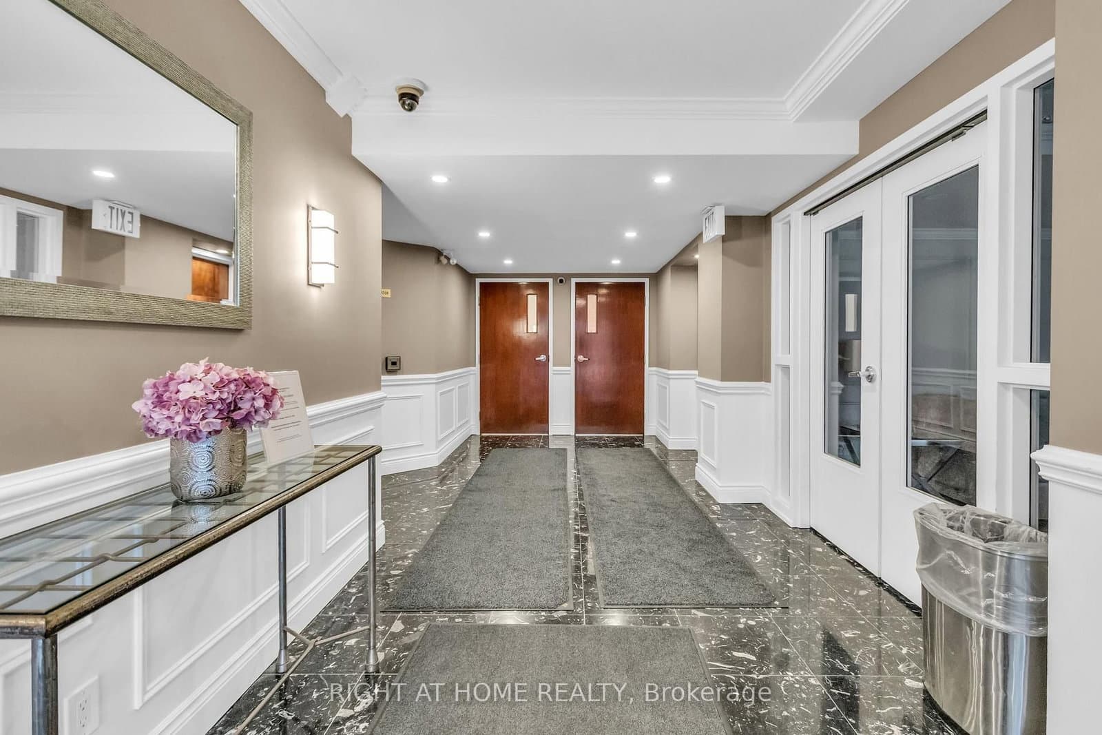 356 Mcrae Drive, Unit 406 thumbnail 22