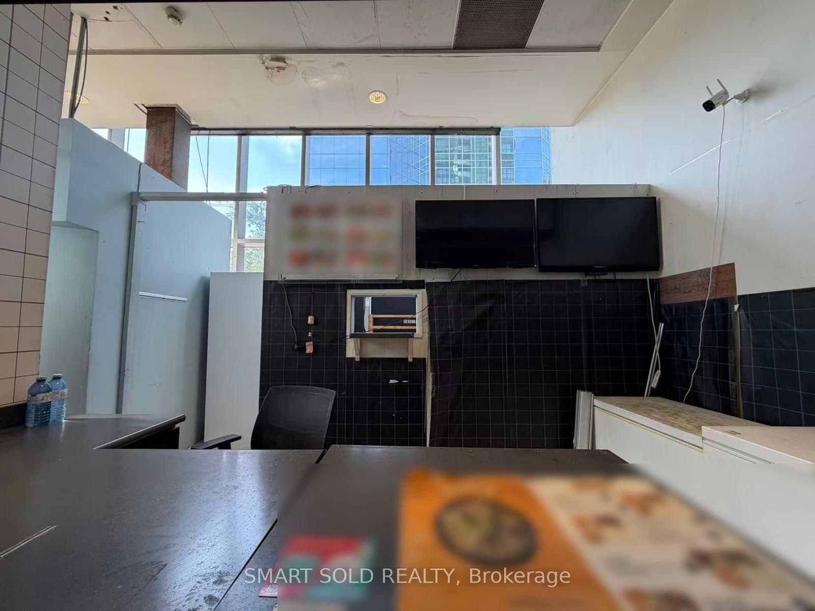 4750 Yonge Street, Unit 139 thumbnail 3