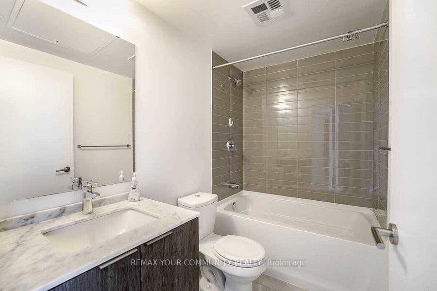 11 Wellesley Street W, Unit 1212 thumbnail 22