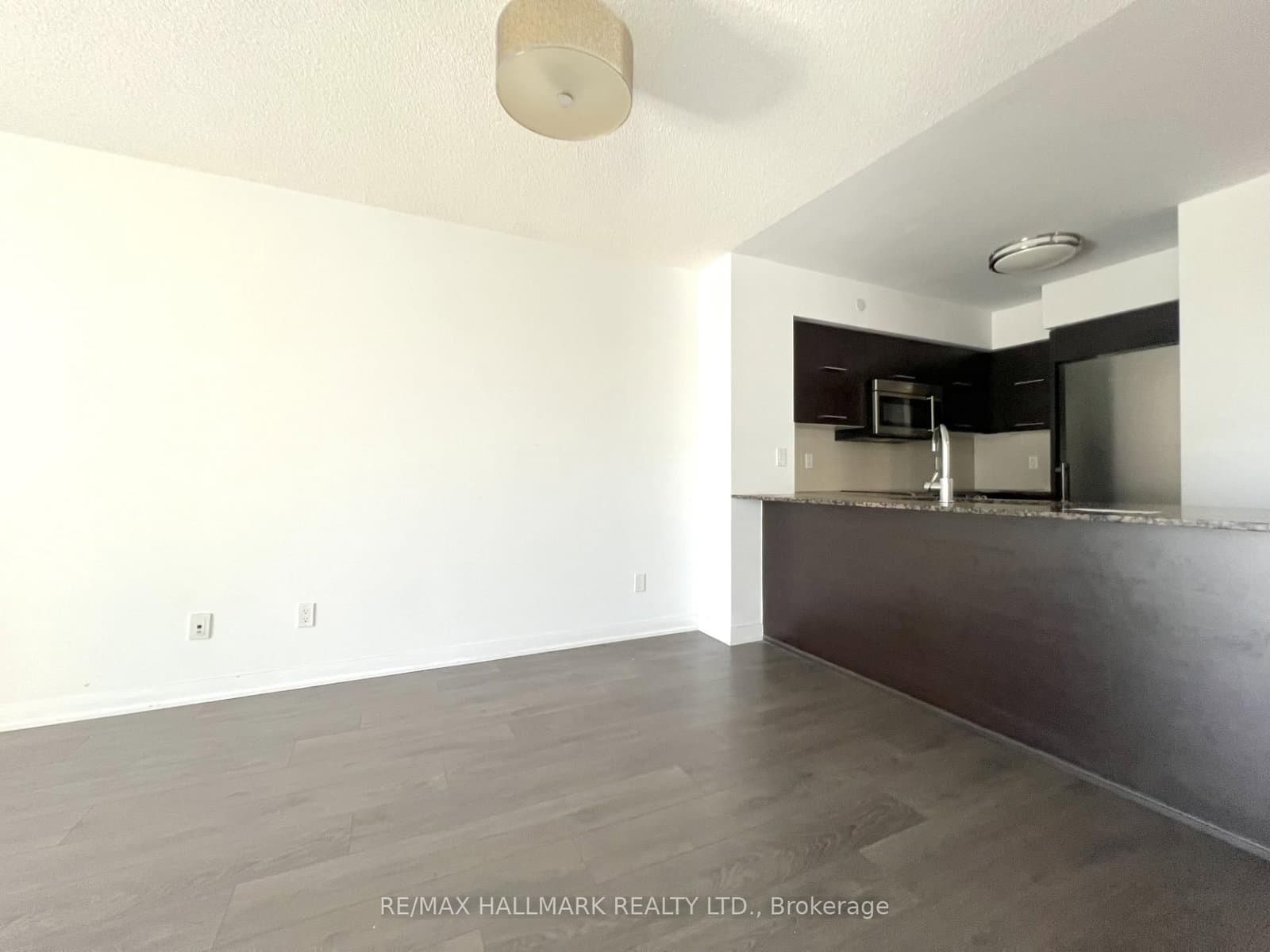 5162 Yonge Street, Unit 607 thumbnail 4