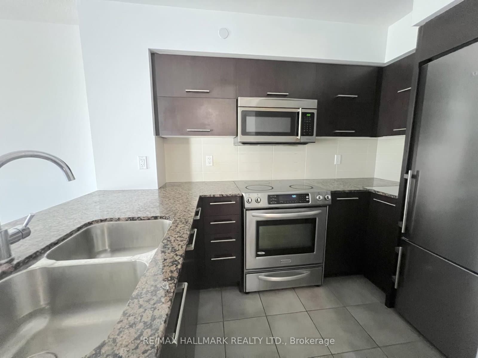 5162 Yonge Street, Unit 607 thumbnail 6