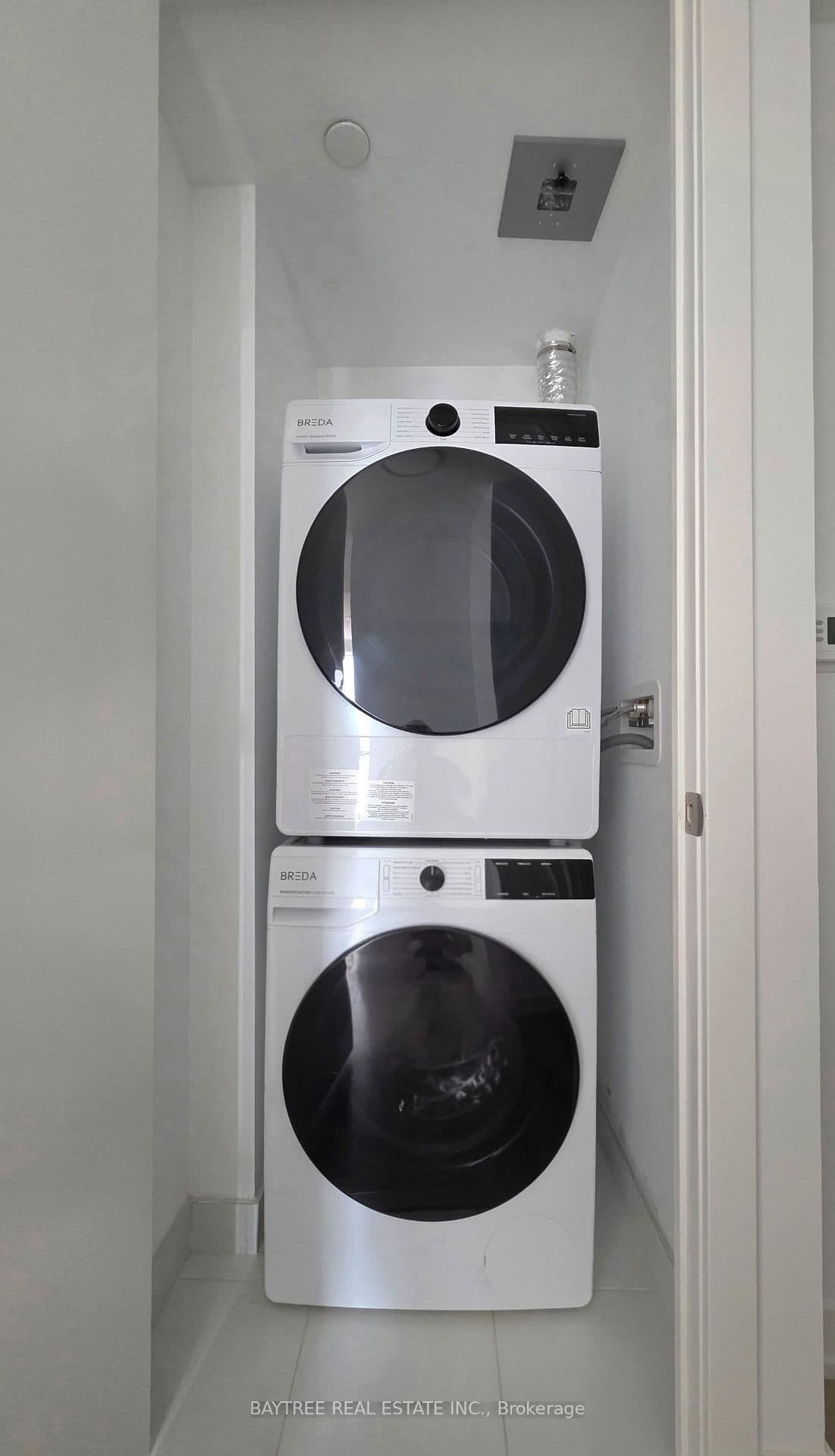 100 Queen Street E, Unit 1611 thumbnail 19