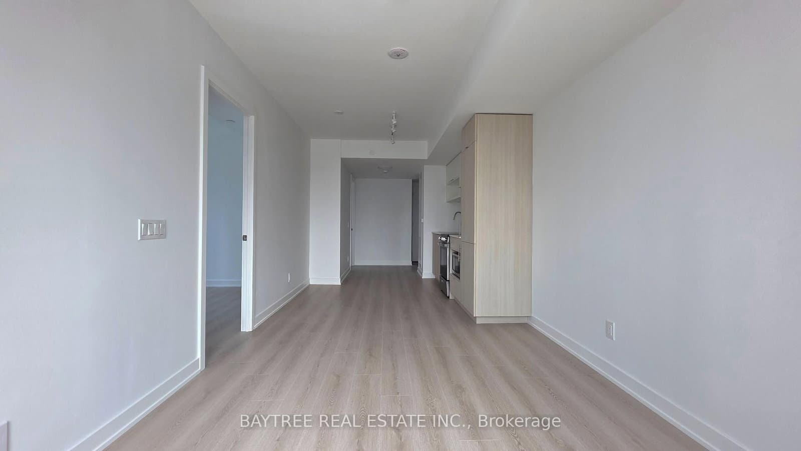 100 Queen Street E, Unit 1611 thumbnail 5