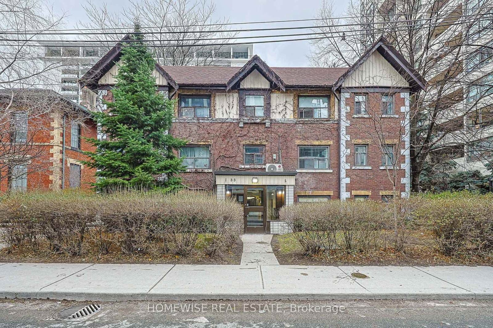 33 Maitland Street, Unit 204 - Image 1