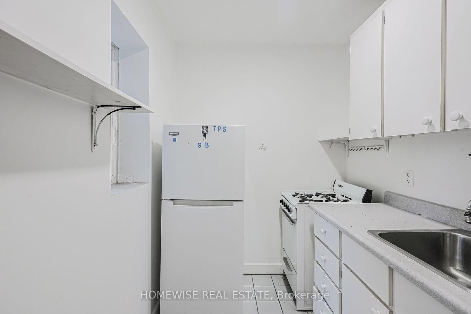 33 Maitland Street, Unit 204 thumbnail 8