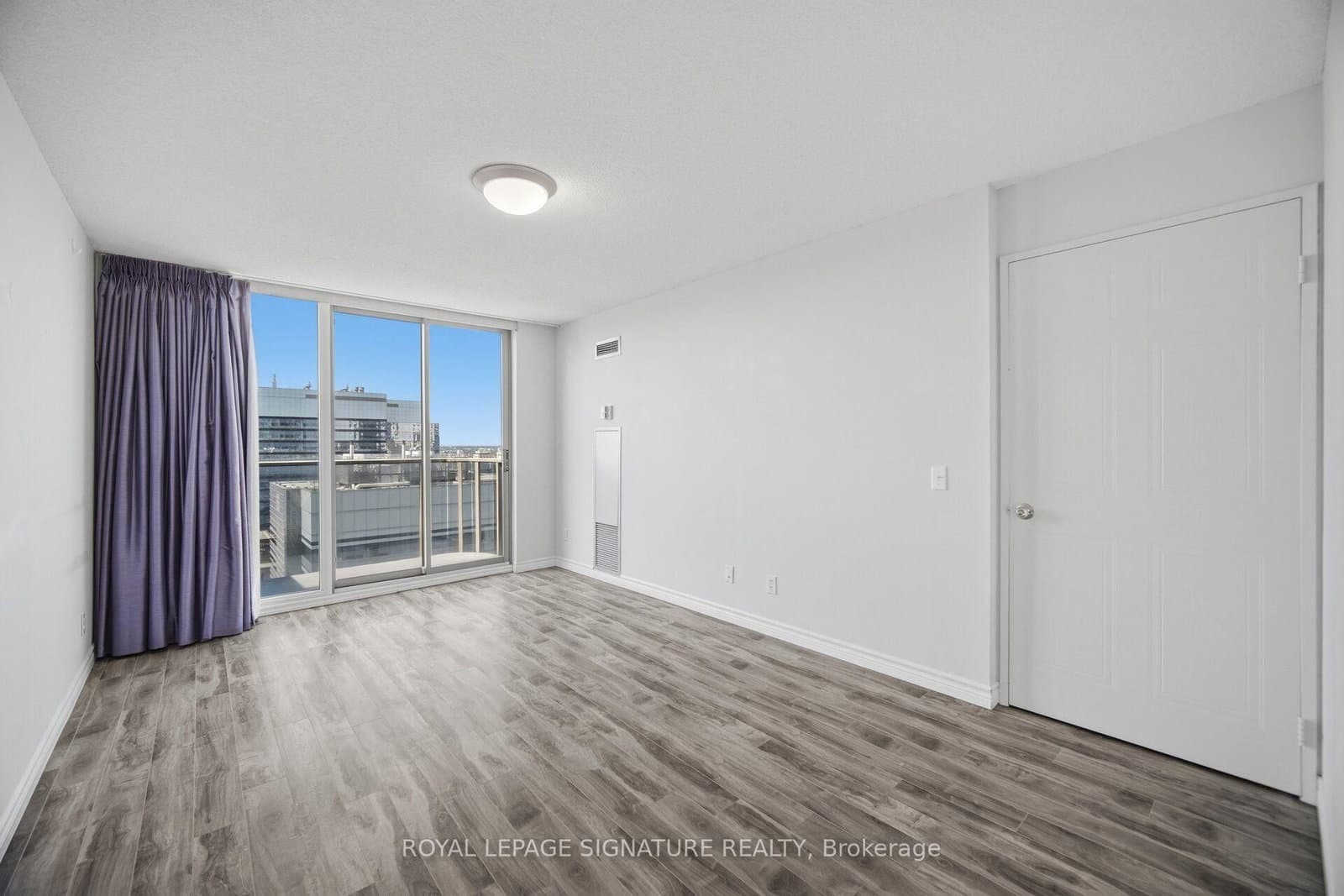 750 Bay Street, Unit 3603 thumbnail 16