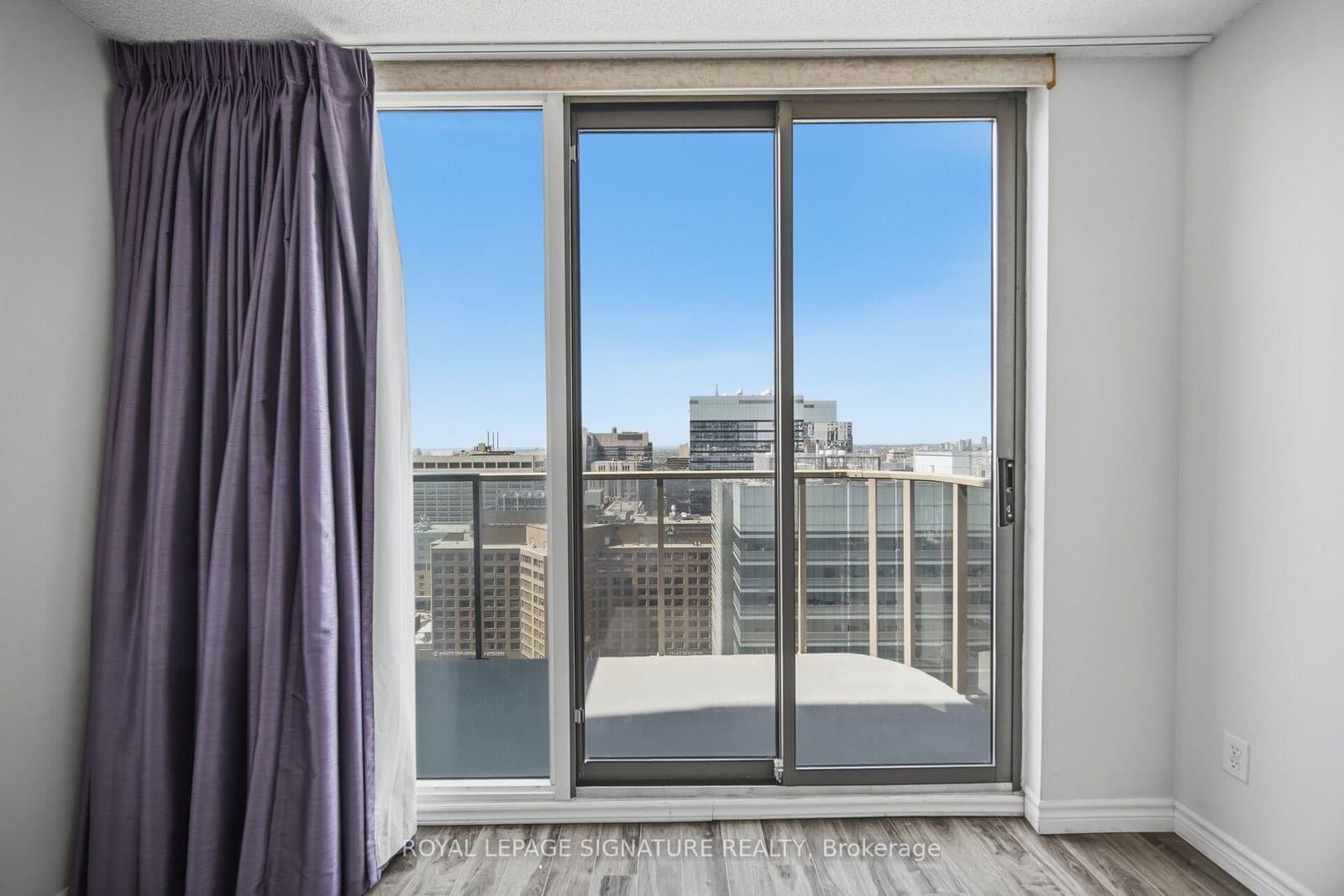 750 Bay Street, Unit 3603 thumbnail 17