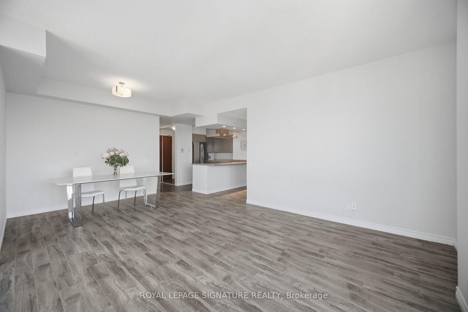750 Bay Street, Unit 3603 thumbnail 9