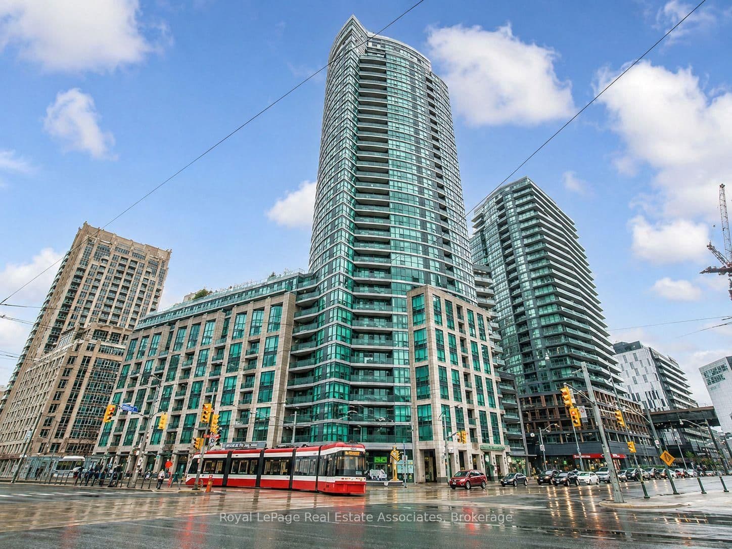 600 Fleet Street, Unit 311 - Image 1