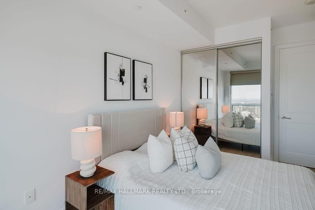 388 YONGE Street, Unit 6104 thumbnail 22