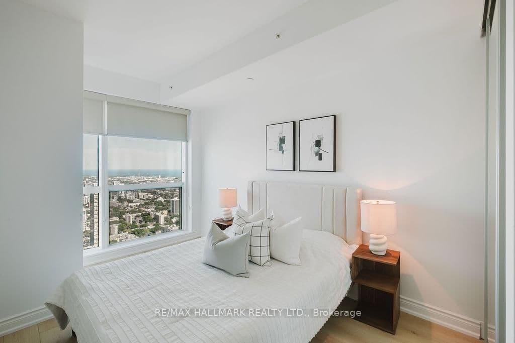388 YONGE Street, Unit 6104 thumbnail 27