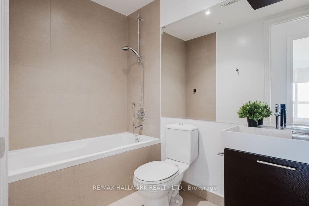 388 YONGE Street, Unit 6104 thumbnail 28