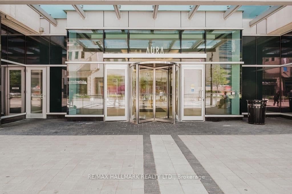 388 YONGE Street, Unit 6104 thumbnail 3