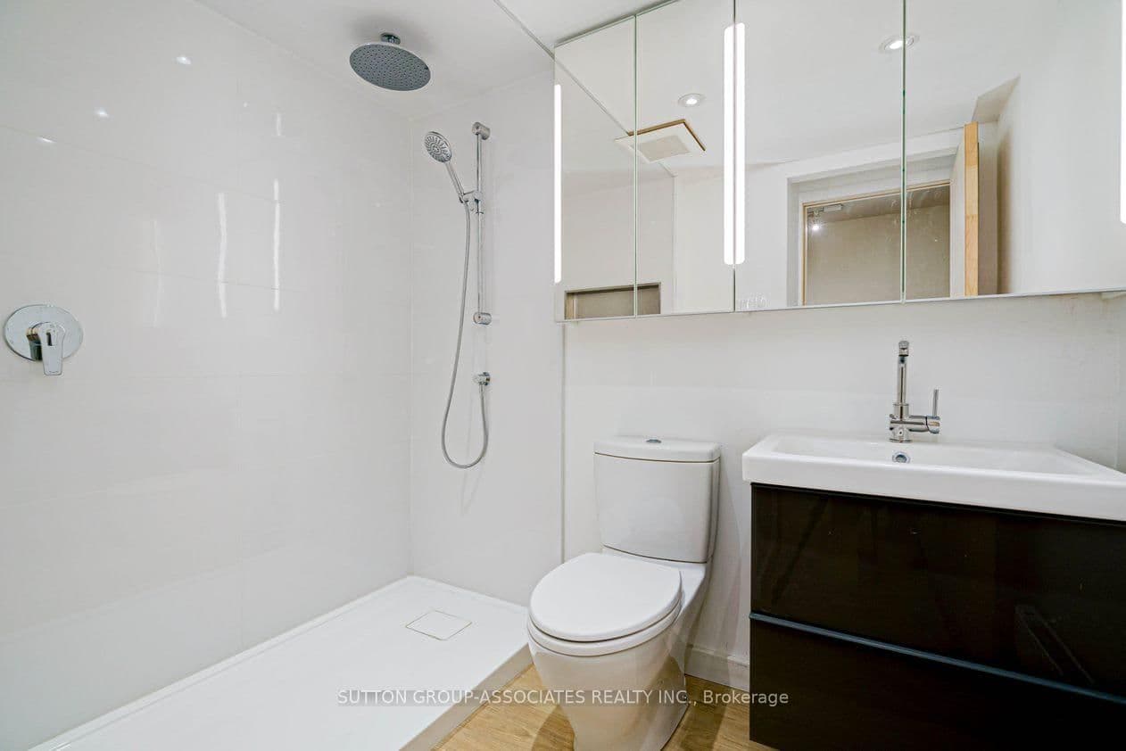 477 Brunswick Avenue, Unit Lower thumbnail 6