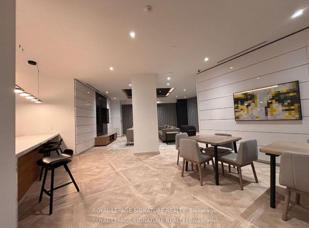 159 Wellesley Street E, Unit 1009 thumbnail 13