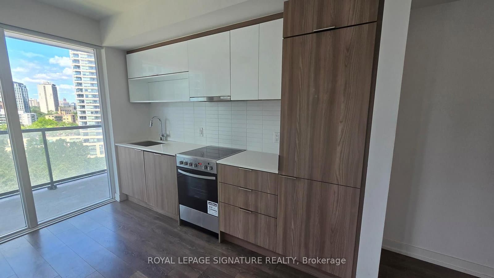 159 Wellesley Street E, Unit 1009 thumbnail 19