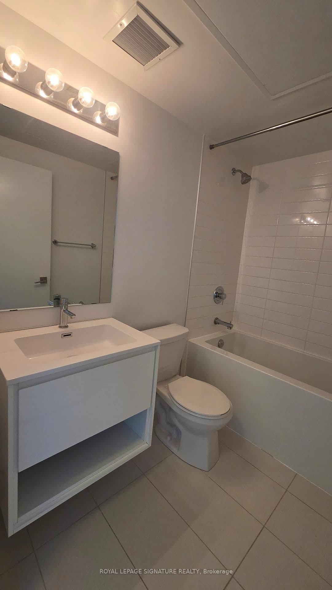159 Wellesley Street E, Unit 1009 thumbnail 9