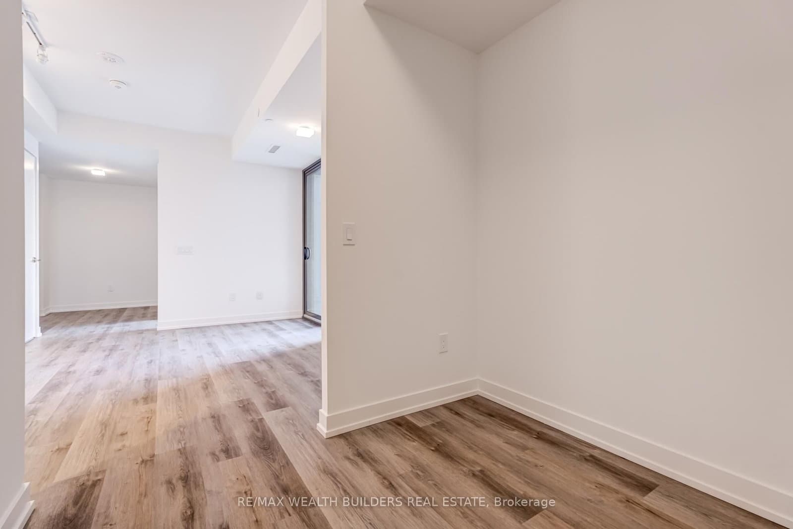 28 Eastern Avenue, Unit 331 thumbnail 10
