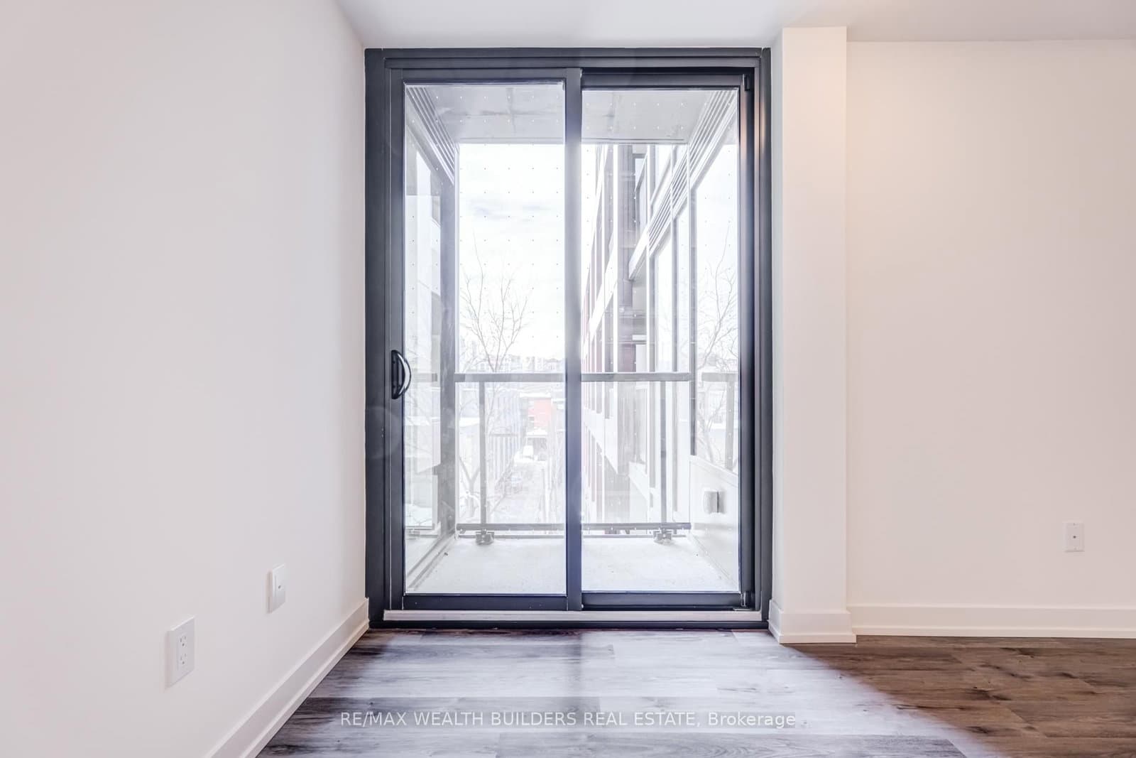 28 Eastern Avenue, Unit 331 thumbnail 16