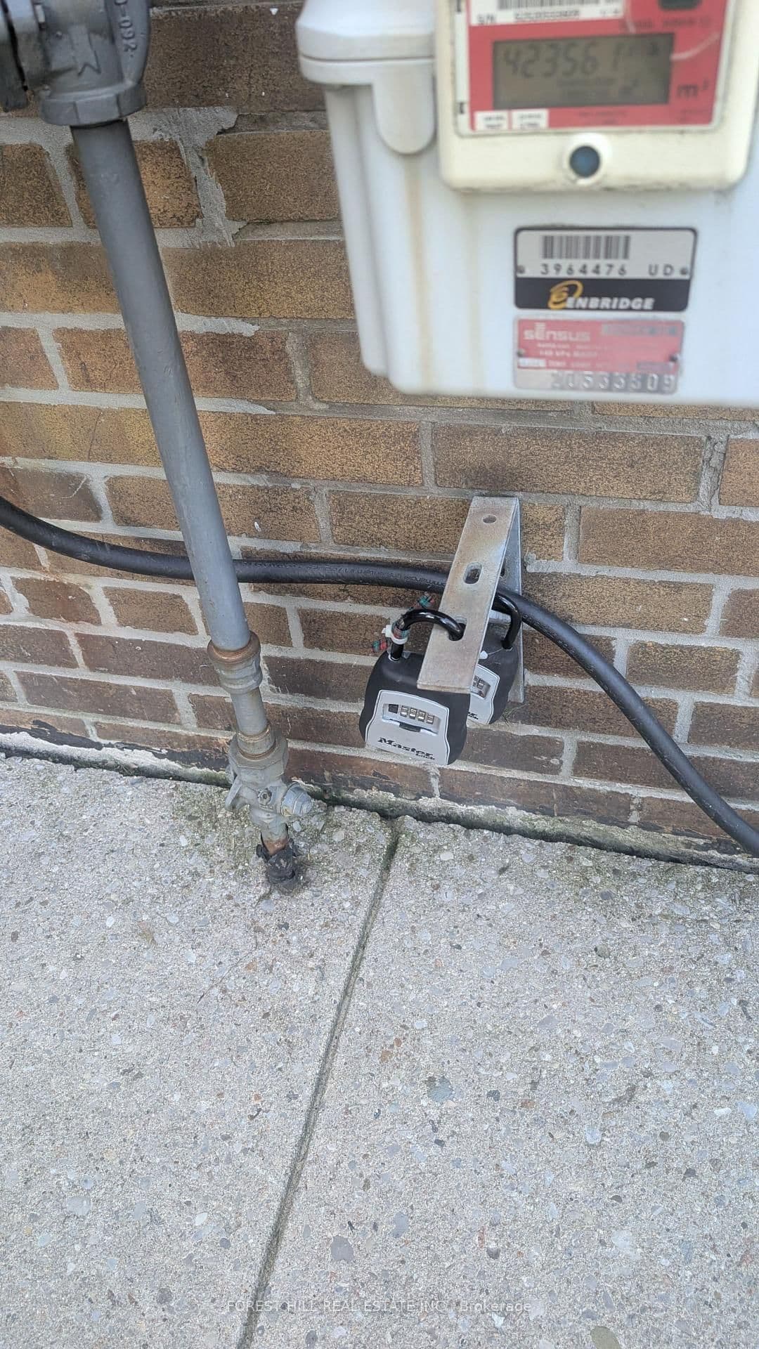 55 Neptune Drive, Unit 305 thumbnail 19