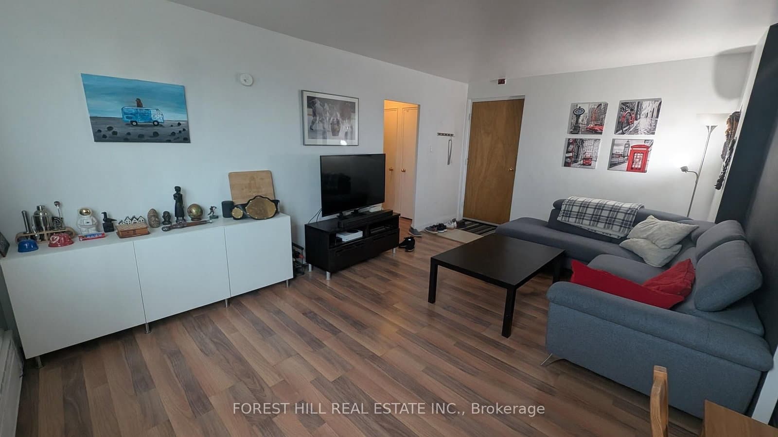 55 Neptune Drive, Unit 305 thumbnail 7