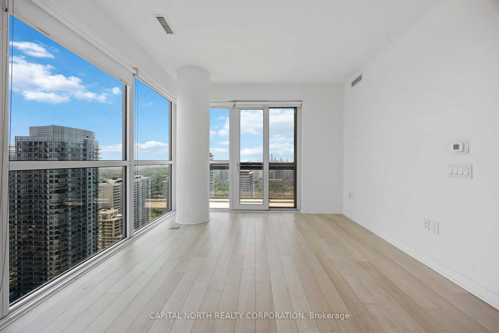 39 Roehampton Avenue, Unit 3103 thumbnail 11