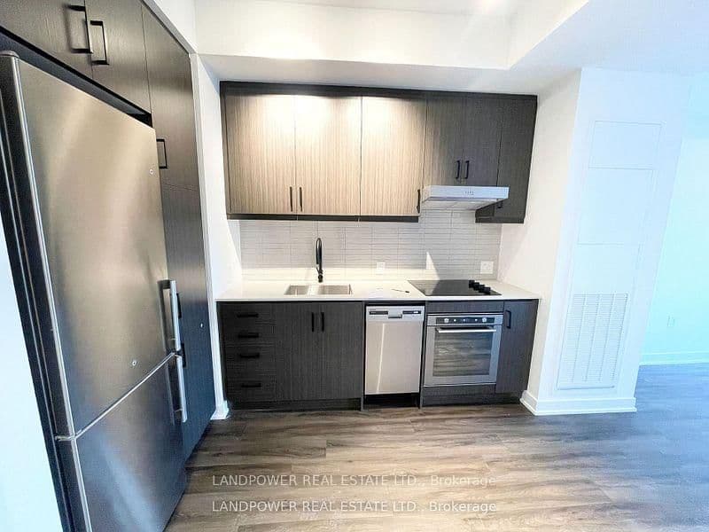 9 Tecumseth Street, Unit 708 - Image 1