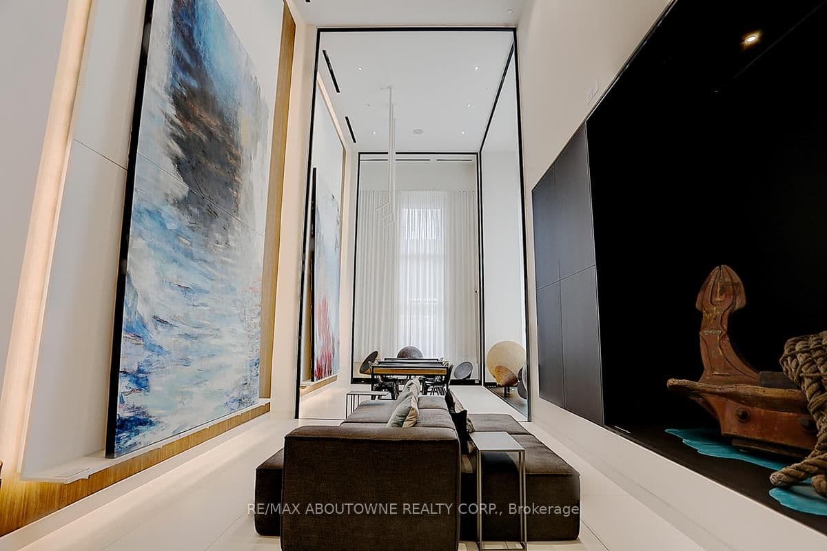 20 Richardson Street, Unit 3102 thumbnail 3