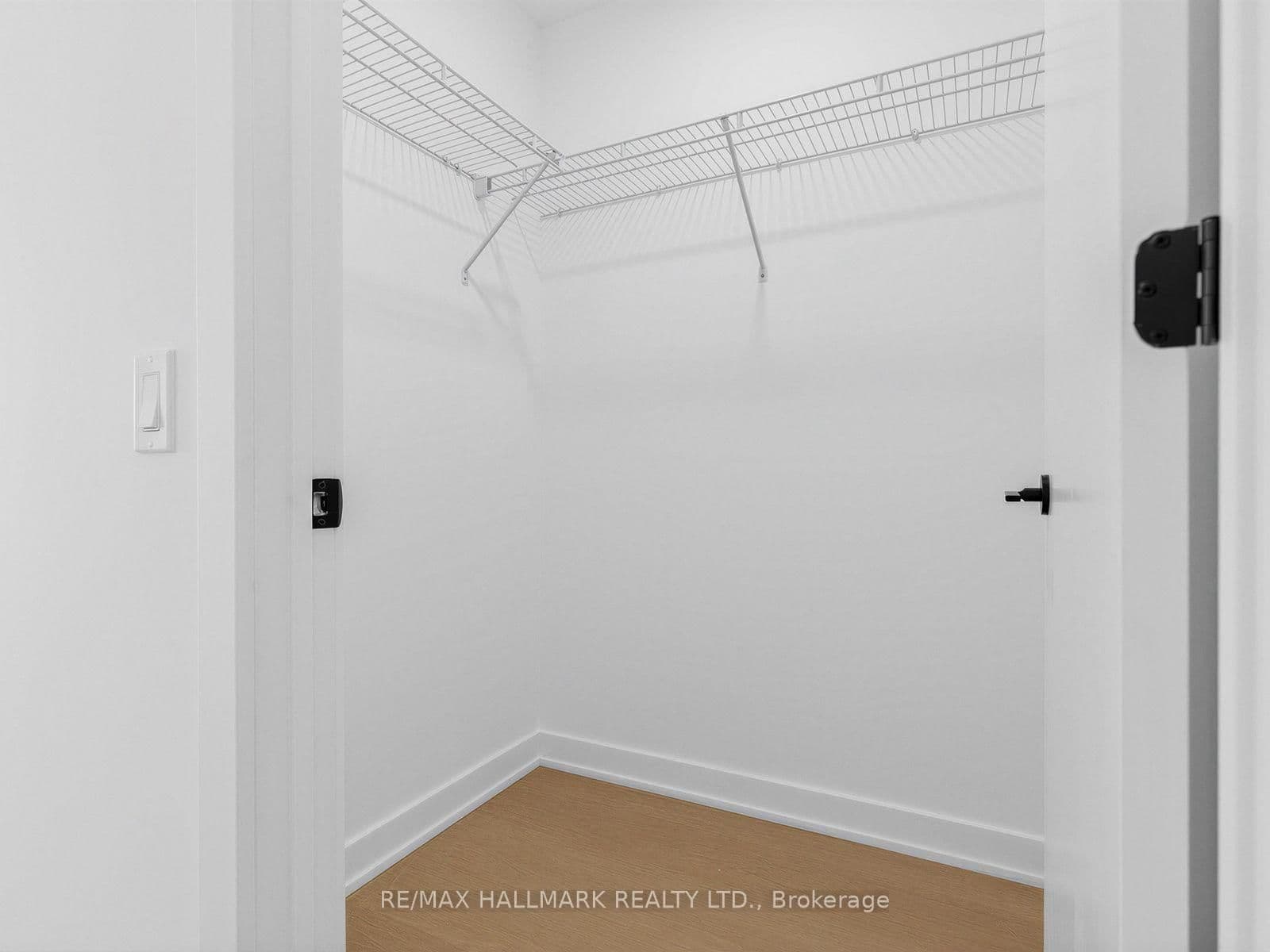 91 Montclair Avenue, Unit 528 thumbnail 27