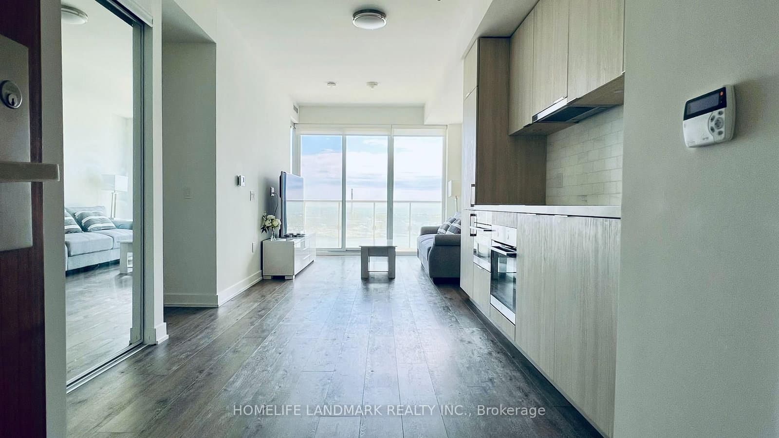 15 Queens Quay E, Unit 3201 thumbnail 5