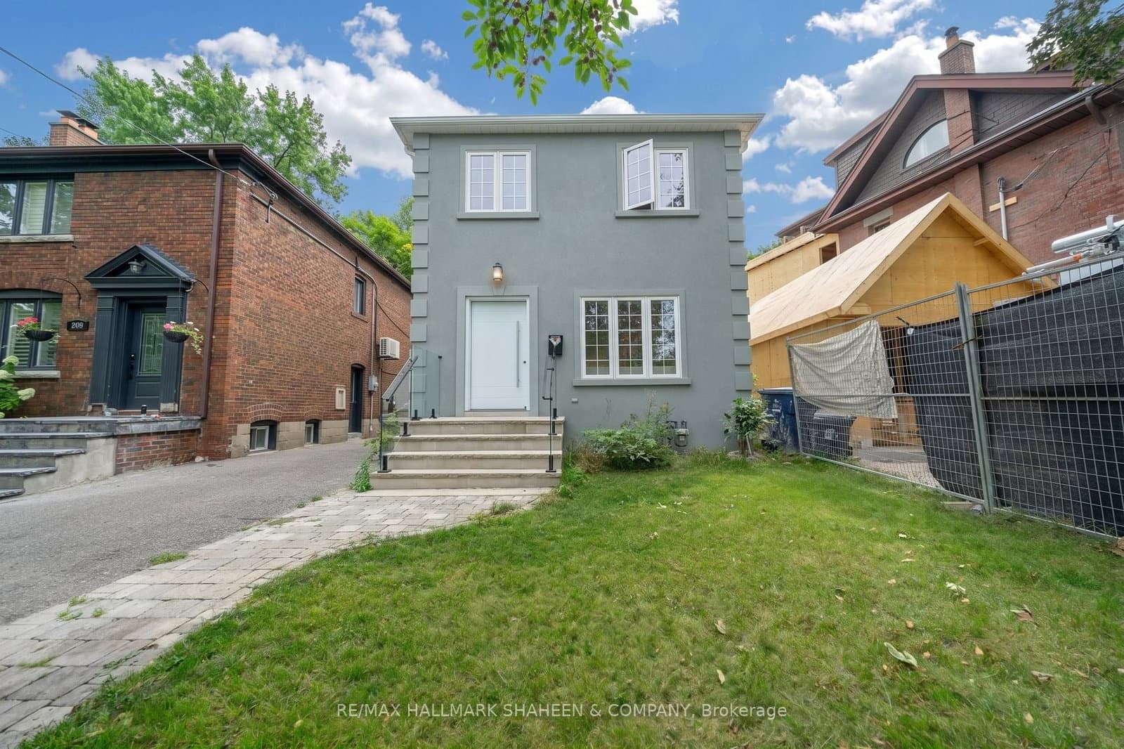 207 Sutherland Drive thumbnail 50