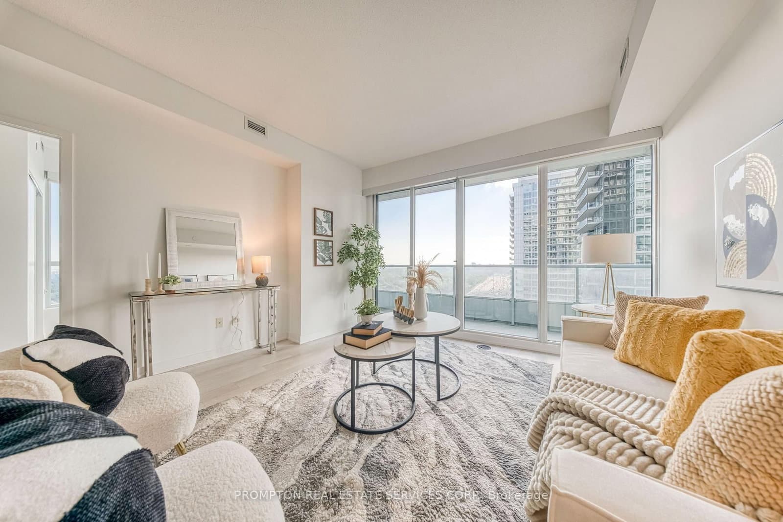115 Mcmahon Drive, Unit 2511 thumbnail 12