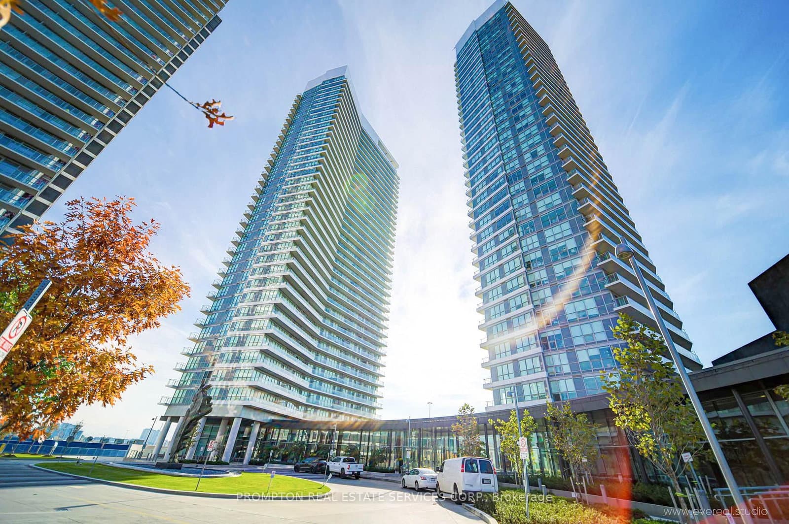 115 Mcmahon Drive, Unit 2511 thumbnail 30