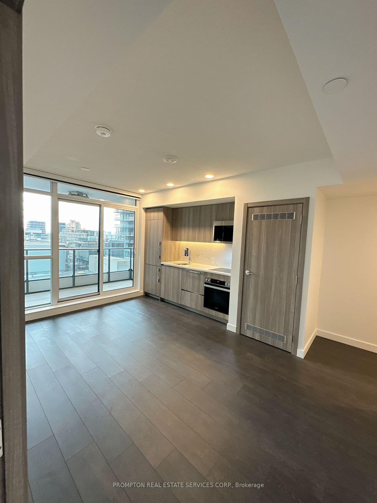38 Widmer Street, Unit 1707 thumbnail 11