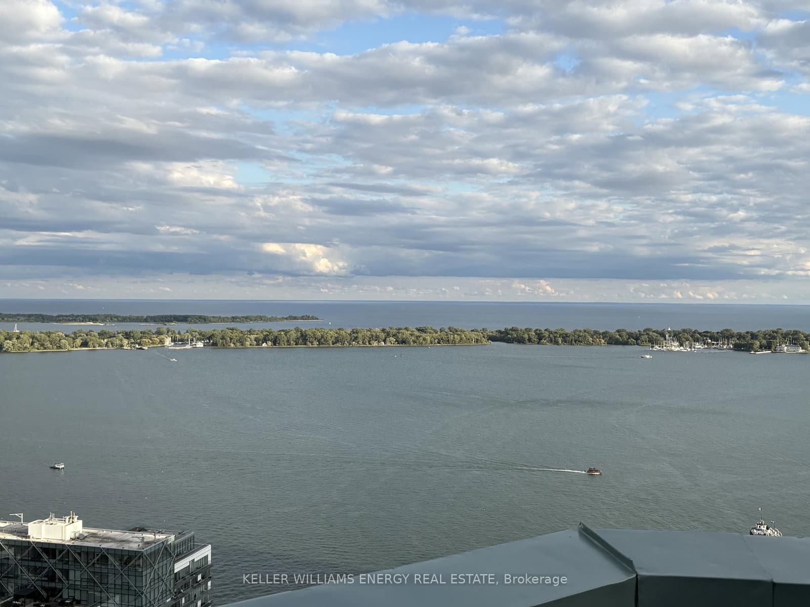 10 Yonge Street, Unit 1604 thumbnail 41