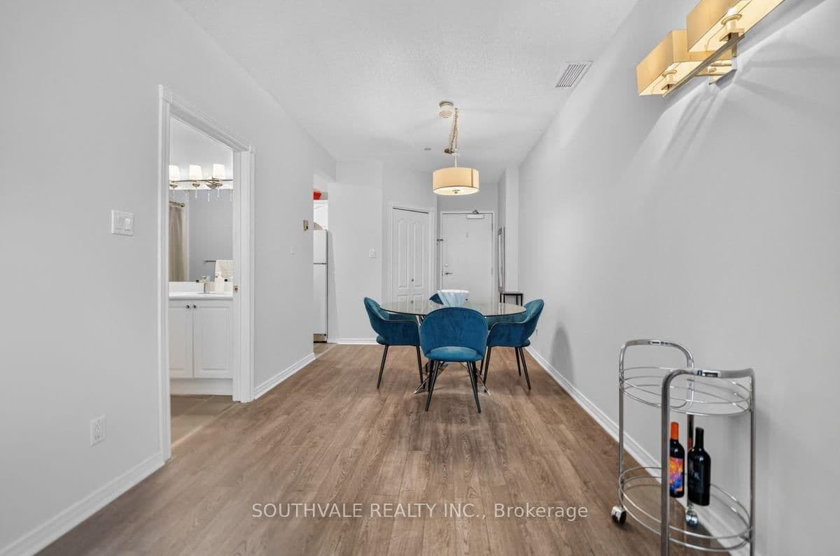 393 King St. W, Unit 1107 thumbnail 16