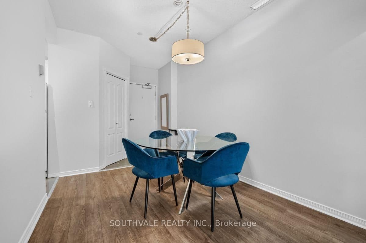 393 King St. W, Unit 1107 thumbnail 18