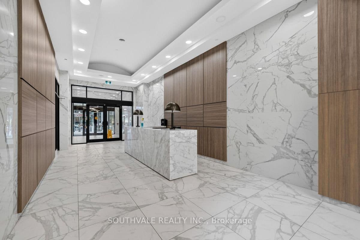 393 King St. W, Unit 1107 thumbnail 8