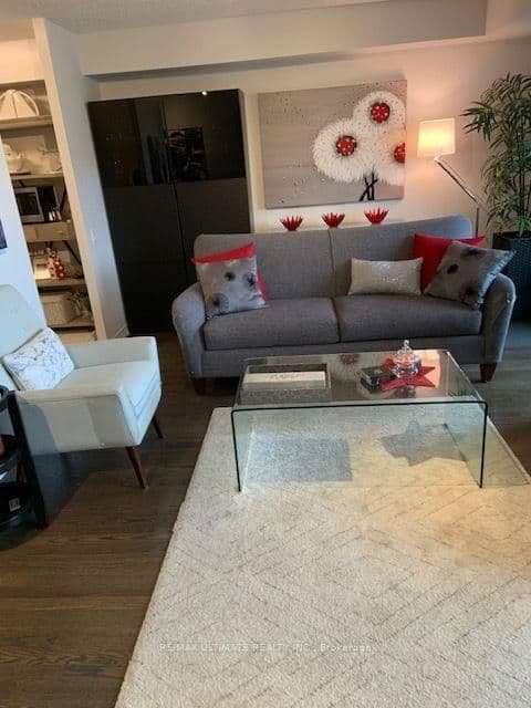 8 Covington Road, Unit 808 thumbnail 6