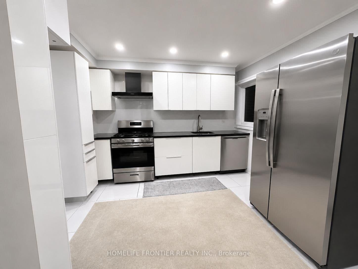 49 Red Robin Way, Unit Main and Upper Level thumbnail 6