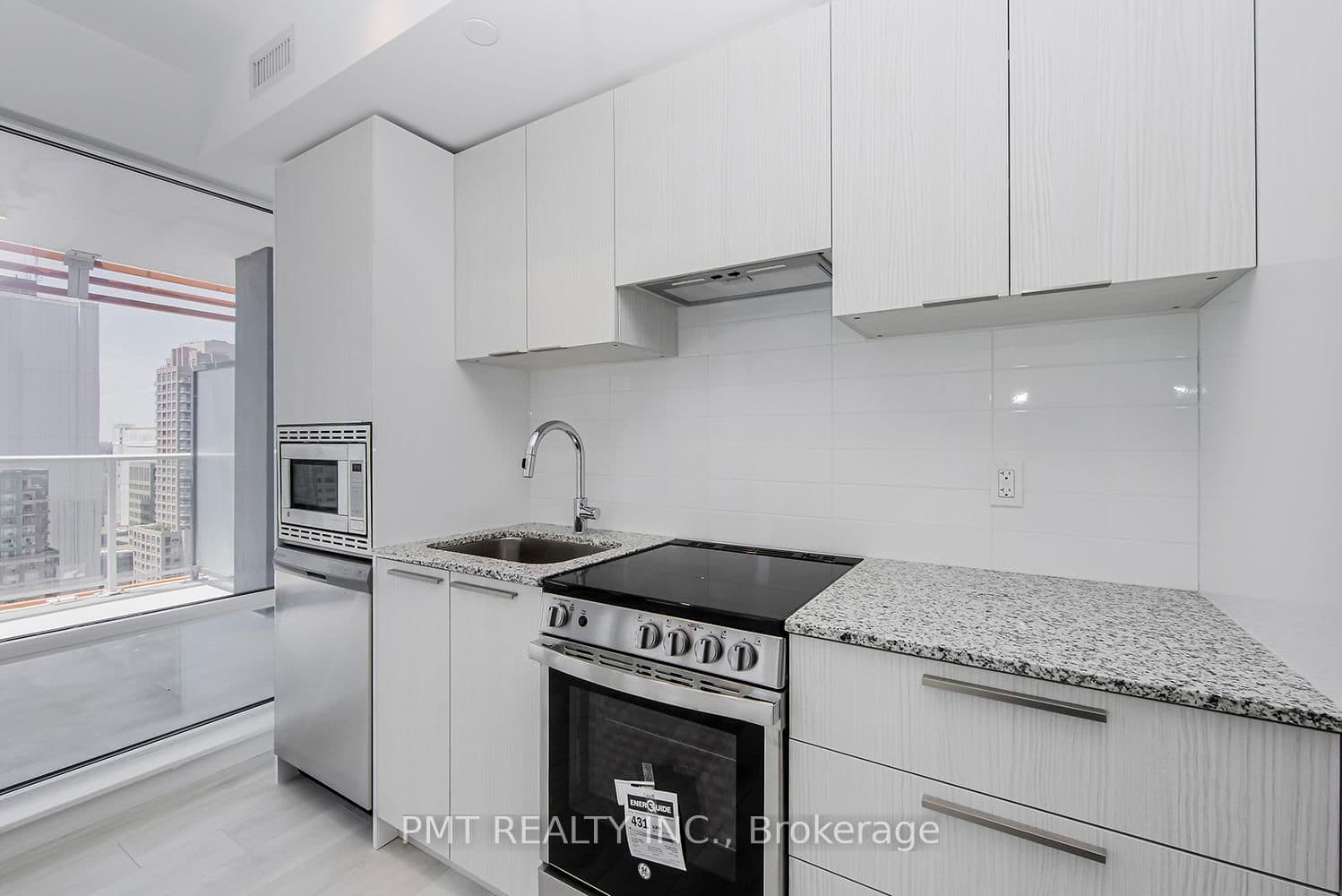 18 Maitland Terrace, Unit 1705 thumbnail 8