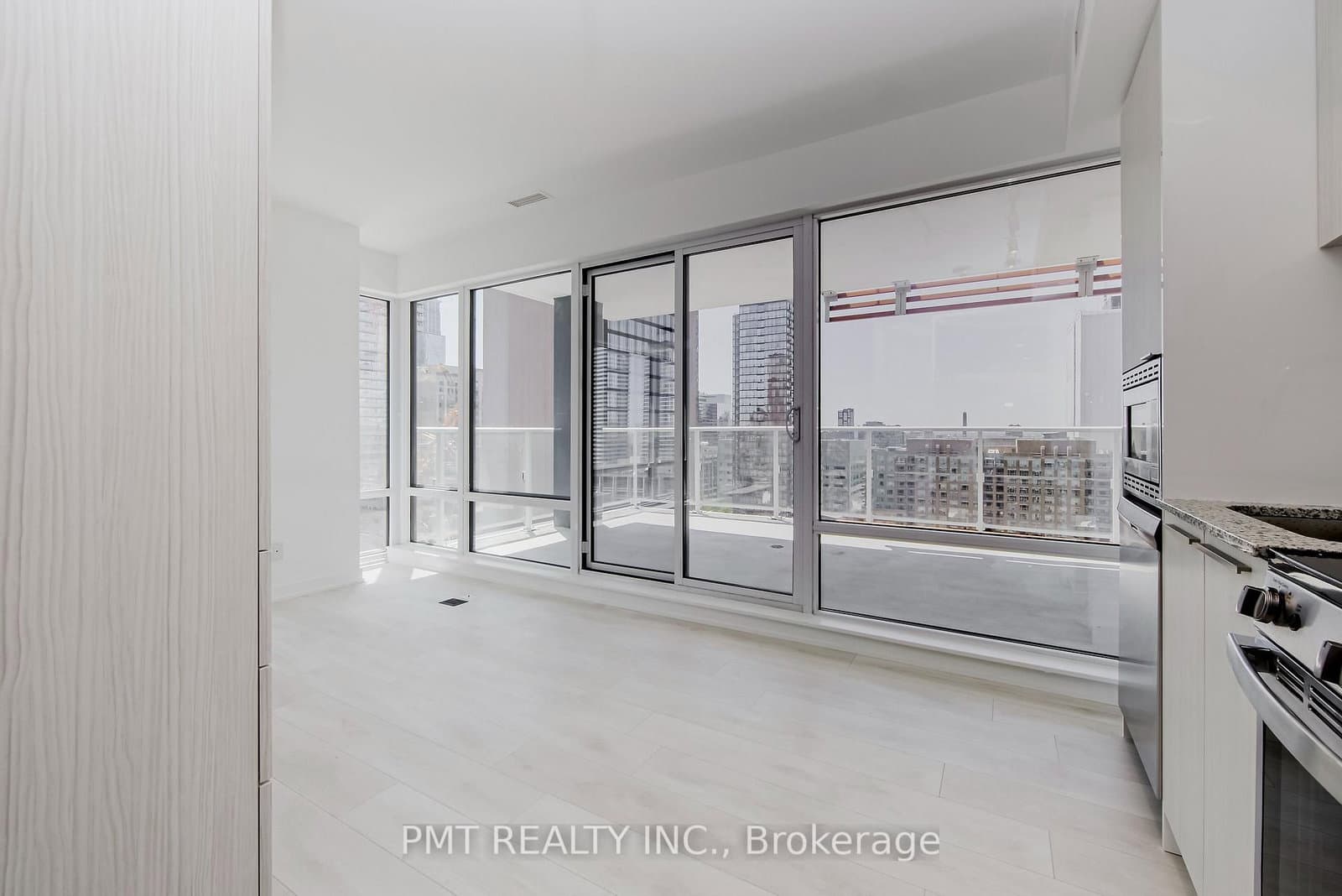 18 Maitland Terrace, Unit 1705 thumbnail 9