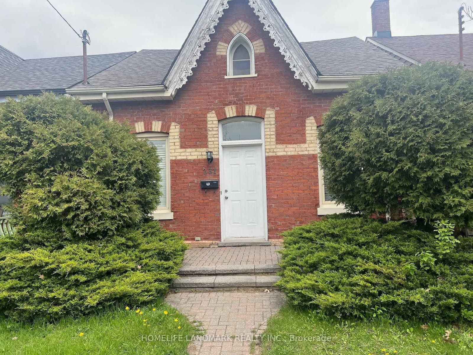 231 Clinton Street - Image 1
