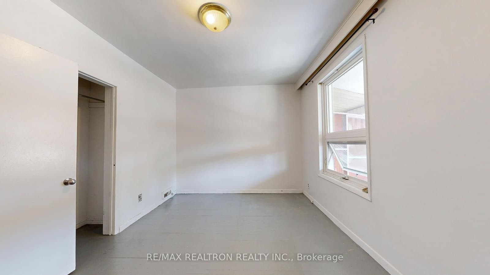 32 Macklem Avenue, Unit Upper thumbnail 11