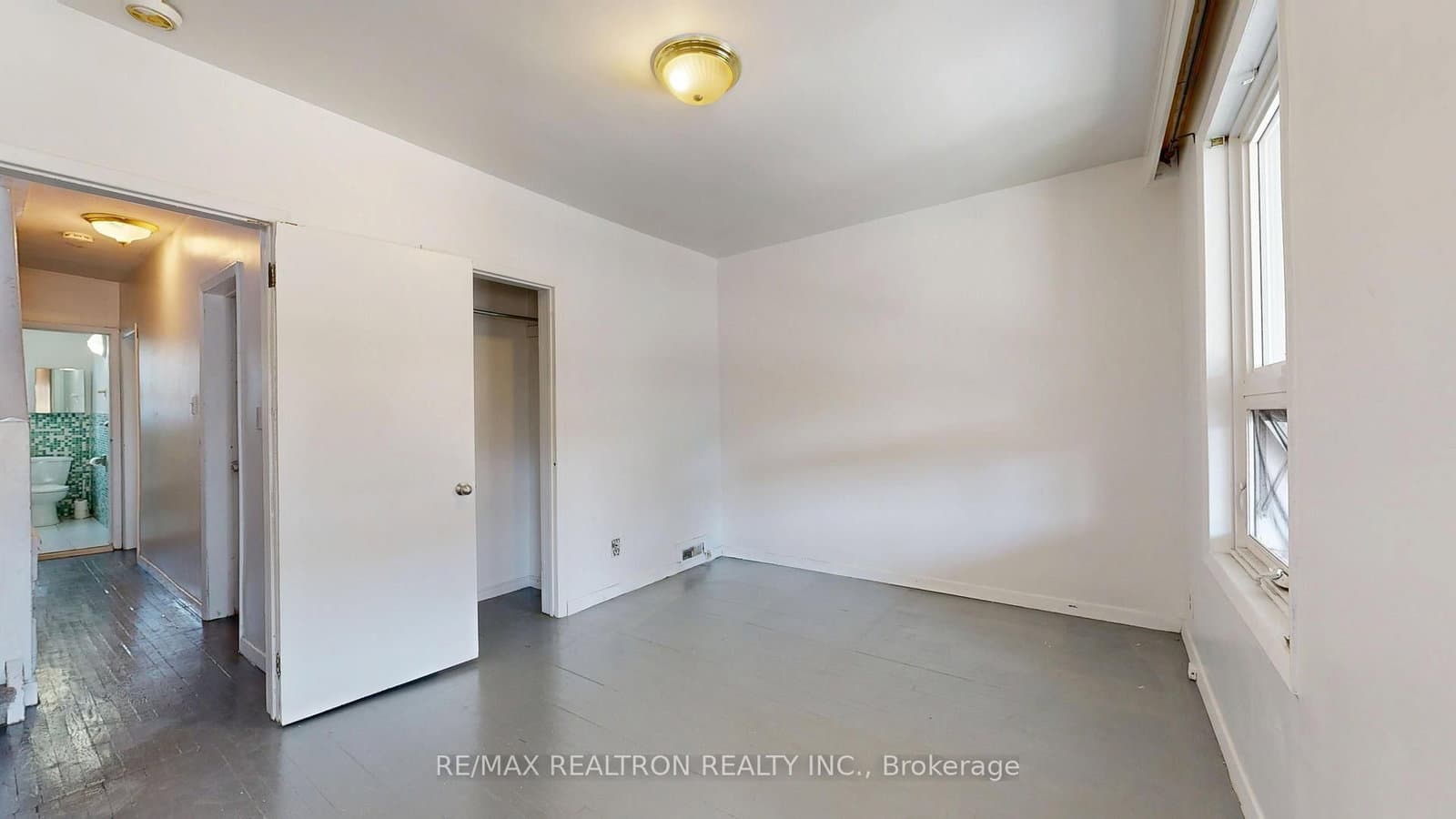 32 Macklem Avenue, Unit Upper thumbnail 9