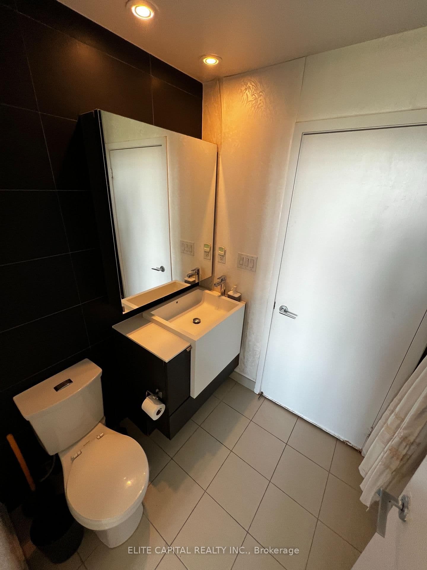 21 Iceboat Terrace, Unit 3610 thumbnail 10