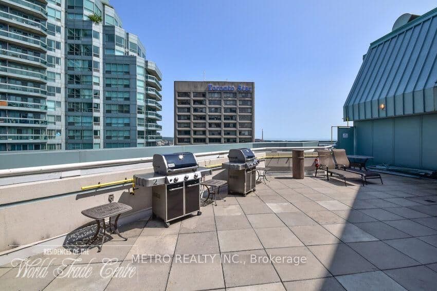 10 Yonge Street, Unit 3412 thumbnail 21