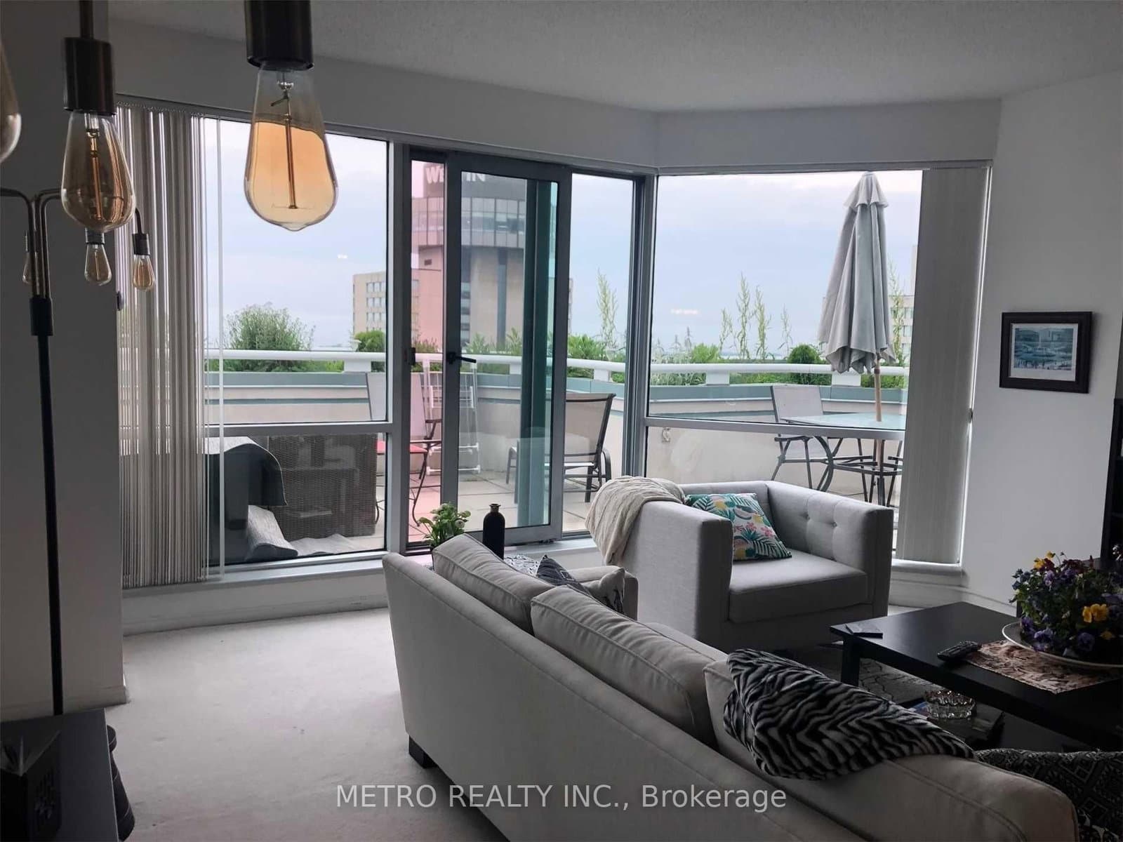 10 Yonge Street, Unit 3412 thumbnail 5