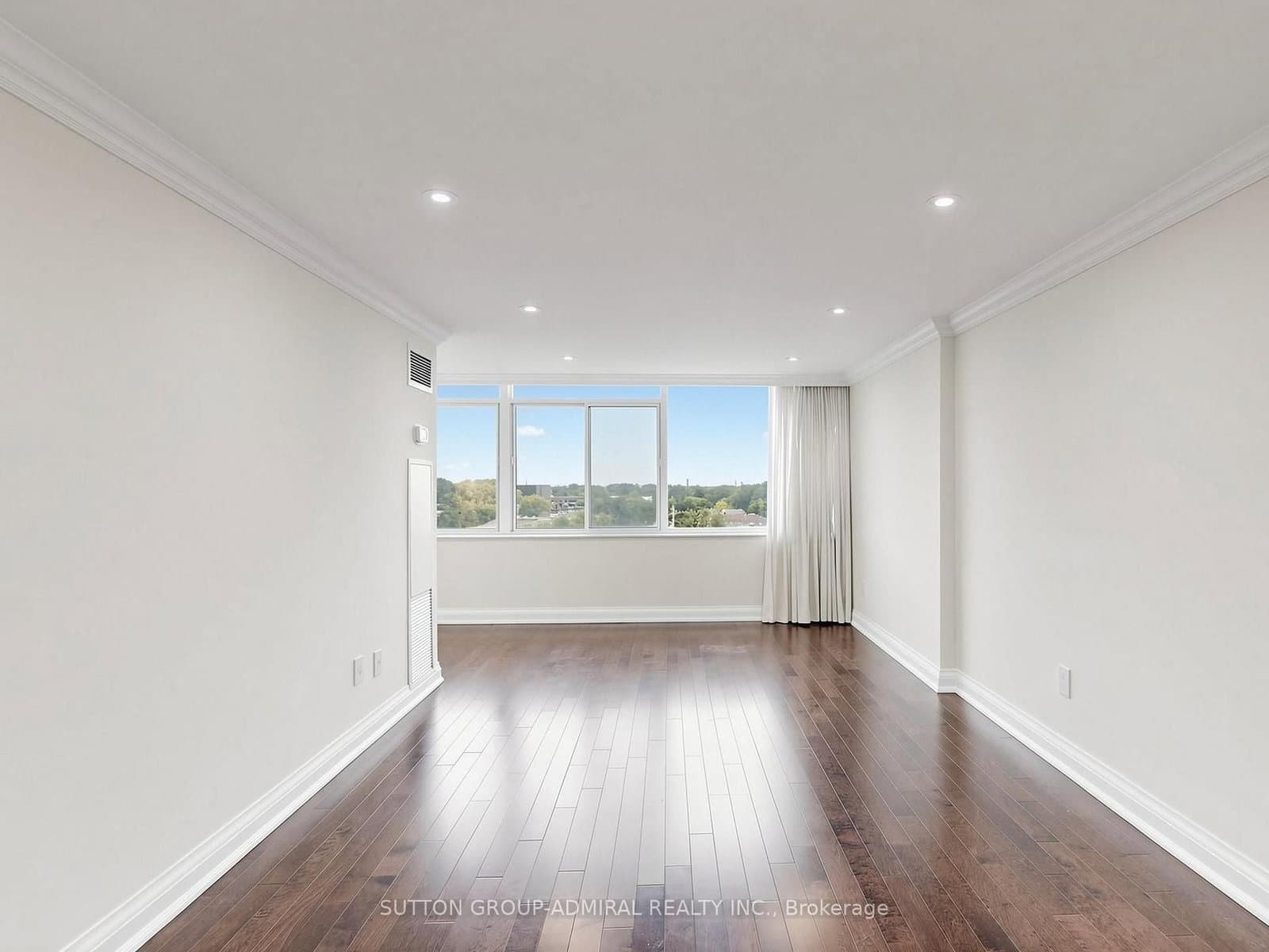 3000 Bathurst Street, Unit 708 thumbnail 10